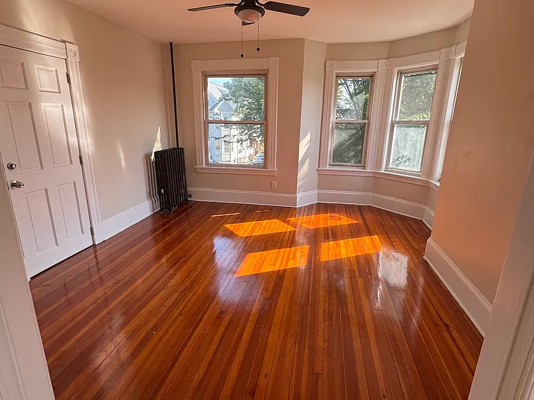 670 Main St #668 — Photo 5