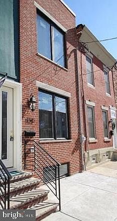 1st image of 1828 N 21st St