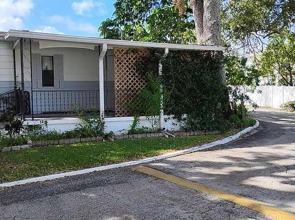 2201 S Ridgewood Ave LOT 21