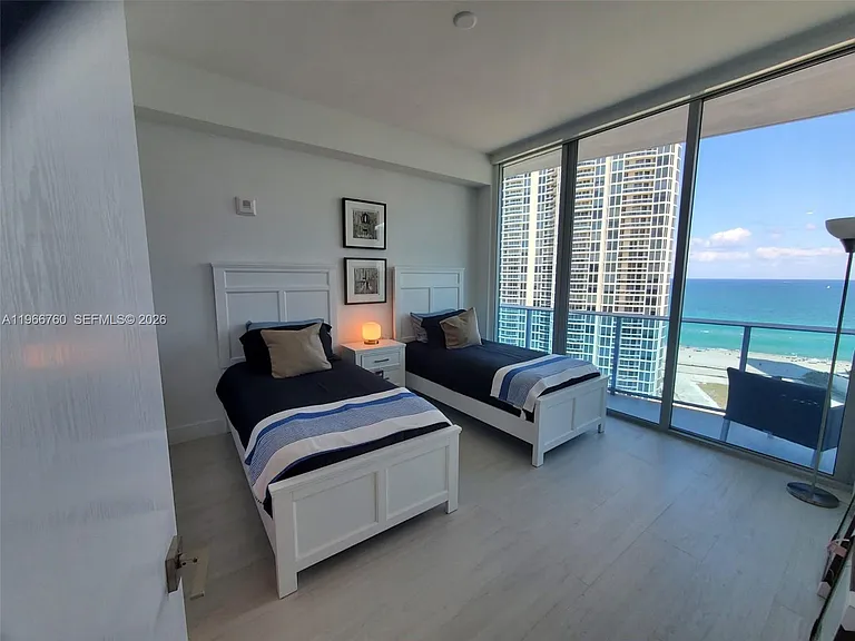 17550 Collins Ave #1403 — Photo 9