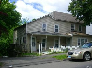 34 Franklin St, Danbury, CT 06810
