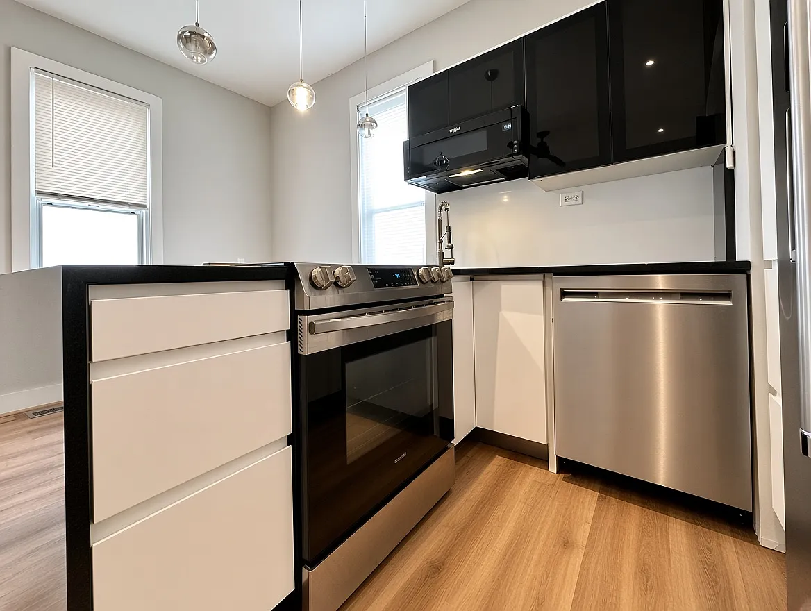 253 Federal St — Photo 4