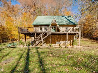 1370 Hickory Cove Rd, Rogersville, TN 37857