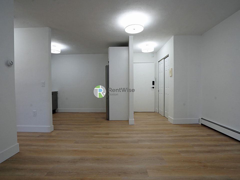 741 E 6th St 741 E 6th St South Boston MA Zillow