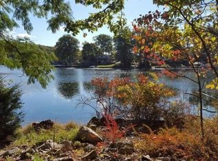 207 Hudson Ave, Hopatcong, NJ