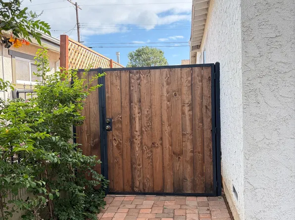 1706 247th St #1708, Lomita, CA 90717
