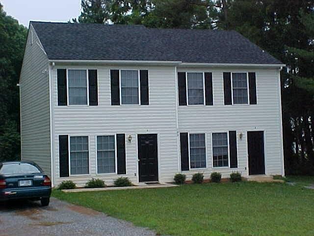 1st image of 105 Fleetwood Dr #A