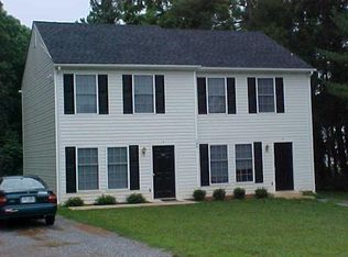 105 Fleetwood Dr #B, Lynchburg, VA 24501