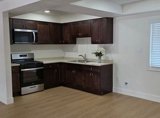 989 N San Antonio Ave APT D, Pomona, CA 91767