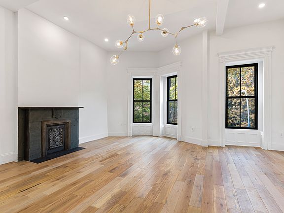 3rd image of 348 Lafayette Ave #3