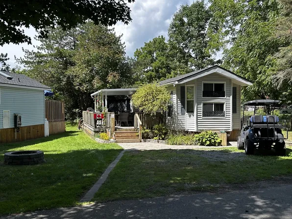 490 Empire Rd #Alf012, Pt Colborne, ON L0S 1R0