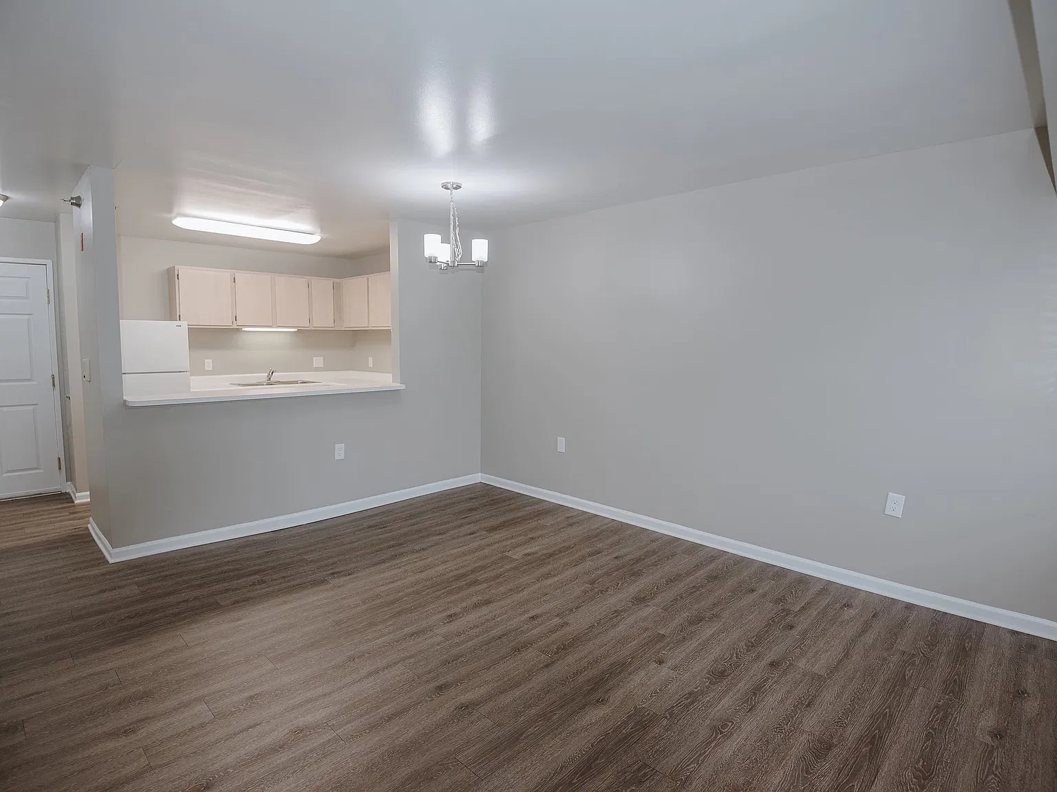 Eagle Grove Apartments — Photo 4