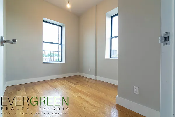 Rented by ERNY LLC | media 20