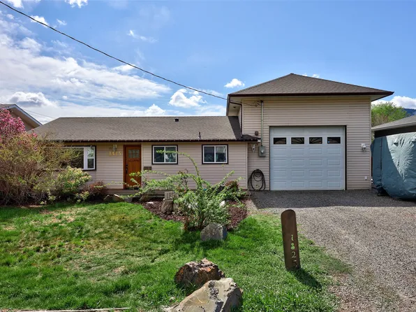 1825 Parkcrest Ave, Kamloops, BC V2B 4W8