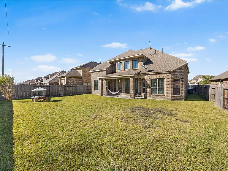 2736 Ahnya Ln — Photo 42
