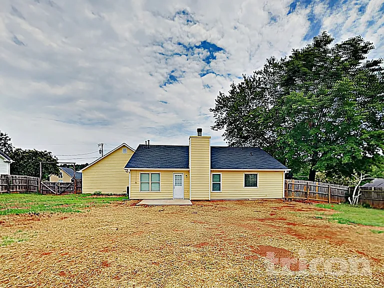105 Daileys Plantation Dr — Photo 16