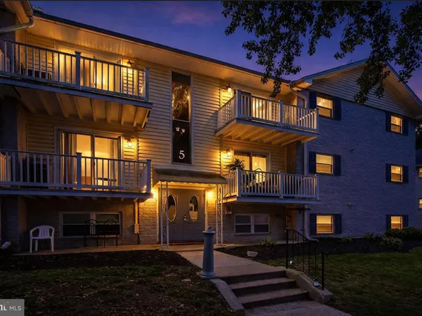 5 Warren Lodge Ct, Cockeysville, MD