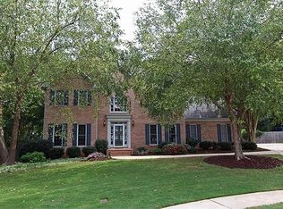 1484 Bellflower Ct, Lilburn, GA 30047