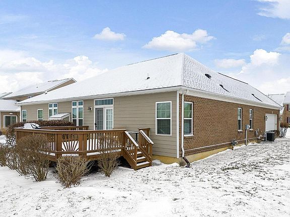 4th image of 325 Beck Dr