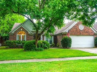 8911 Driftstone Dr, Spring, TX 77379