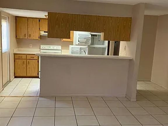 2nd image of 1800 Wightman Ave