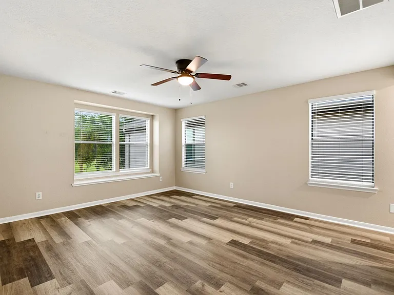 1230 Grassy View Dr — Photo 27