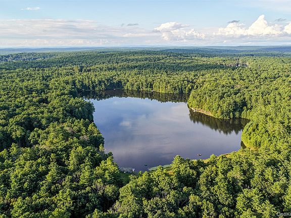 3rd image of 76 Timber Lake Drive