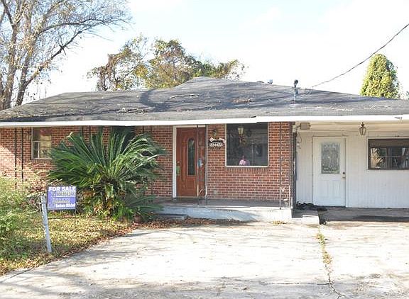 2nd image of 1640 Buccola Ave