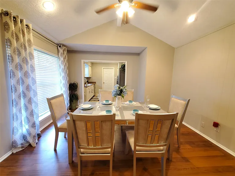 8815 Bellaire Blvd — Photo 9
