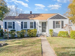 665 Melbourne Ct, Charlotte, NC 28209