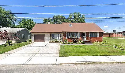 610 W Palmer St photo 1