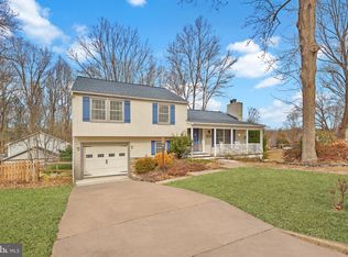 4222 Avon Dr, Dumfries, VA 22025