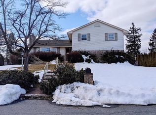 3324 Sherwood Rd, Easton, PA 18045