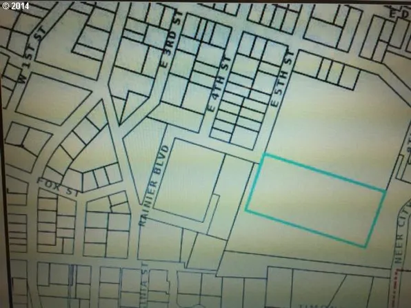 720 E 8th St, Rainier, OR 97048