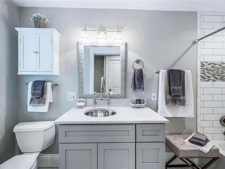 723 Willowhead Dr — Photo 12