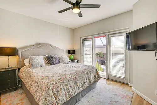 1284 University Ave #1-ID1546265P Photo 1