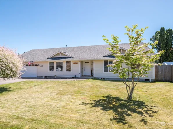 405 Brierwood Court SE, Castle Rock, WA 98611
