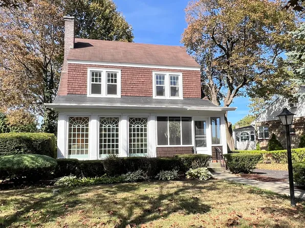 25 24th Street, Troy, NY 12180