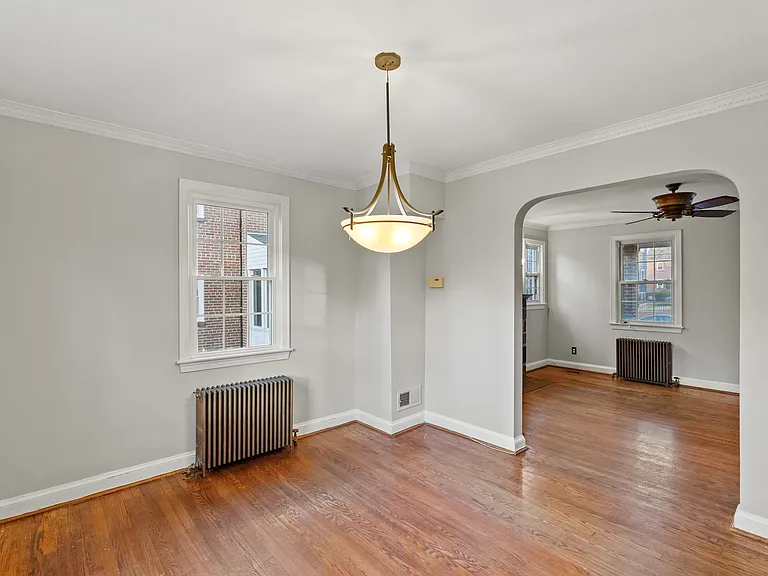 4112 18th Pl NE — Photo 11
