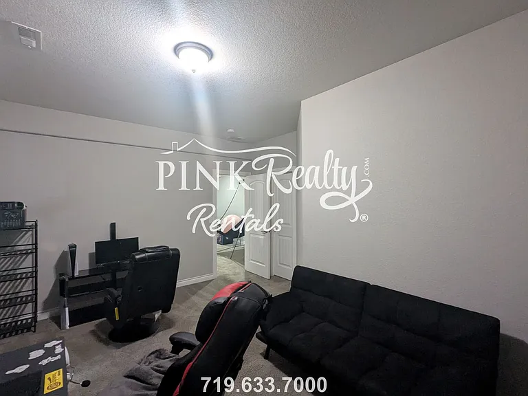 6810 Sedgerock Ln — Photo 29