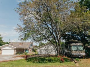 2 Poplar Ave, Shalimar, FL 32579