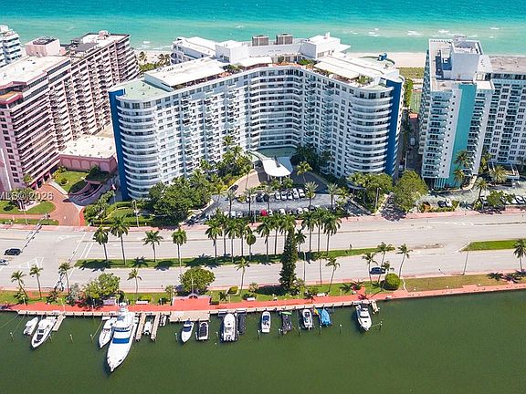 2nd image of 5161 Collins Ave APT 306