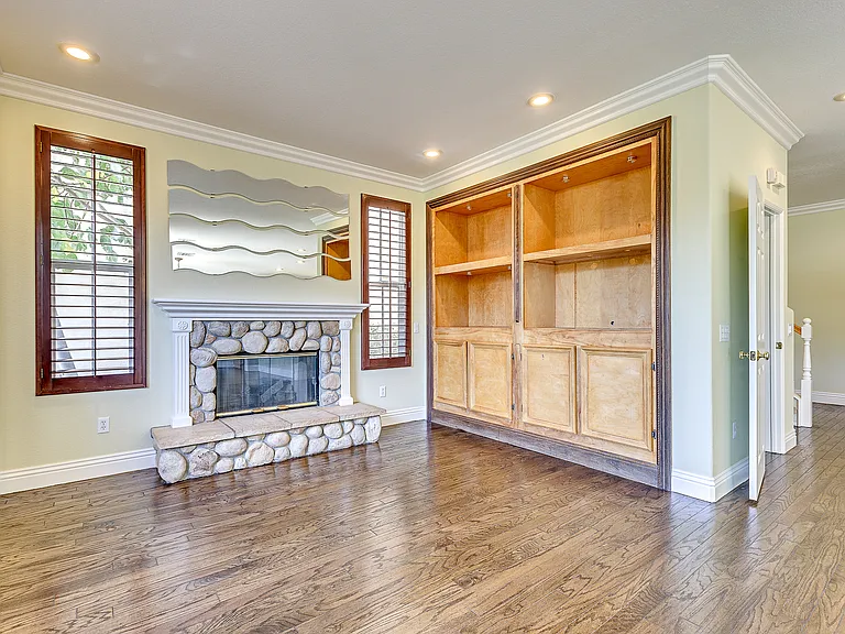 5960 Juniper Ct — Photo 8