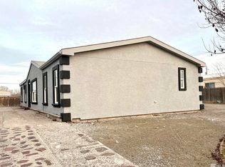 215 Lupin Dr, Battle Mountain, NV 89820