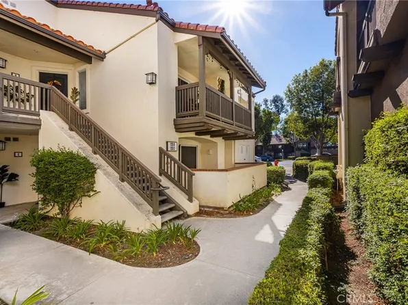 123 S Cross Creek Rd Unit C, Orange, CA 92869