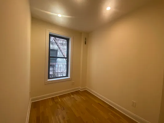 Rented by City Connections Realty | media 21