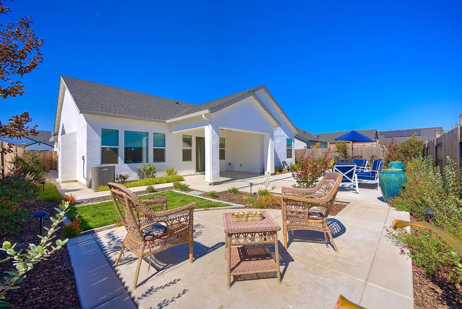 4072 Spokane Way photo 1