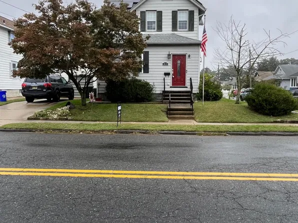 1015 Market St, Gloucester City, NJ 08030