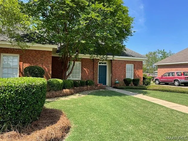 8136 Greyfield Dr — Photo 1