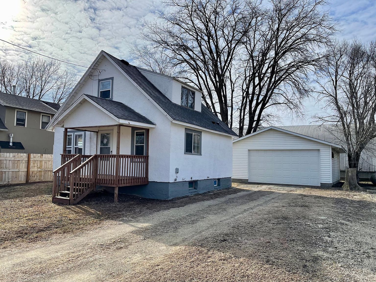 103 Pine St, Lyle, MN 55953 Zillow
